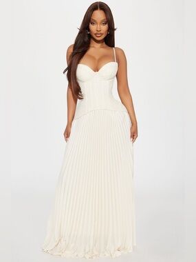 Fashion Nova Ivory Pleated Corset Maxi Dress
